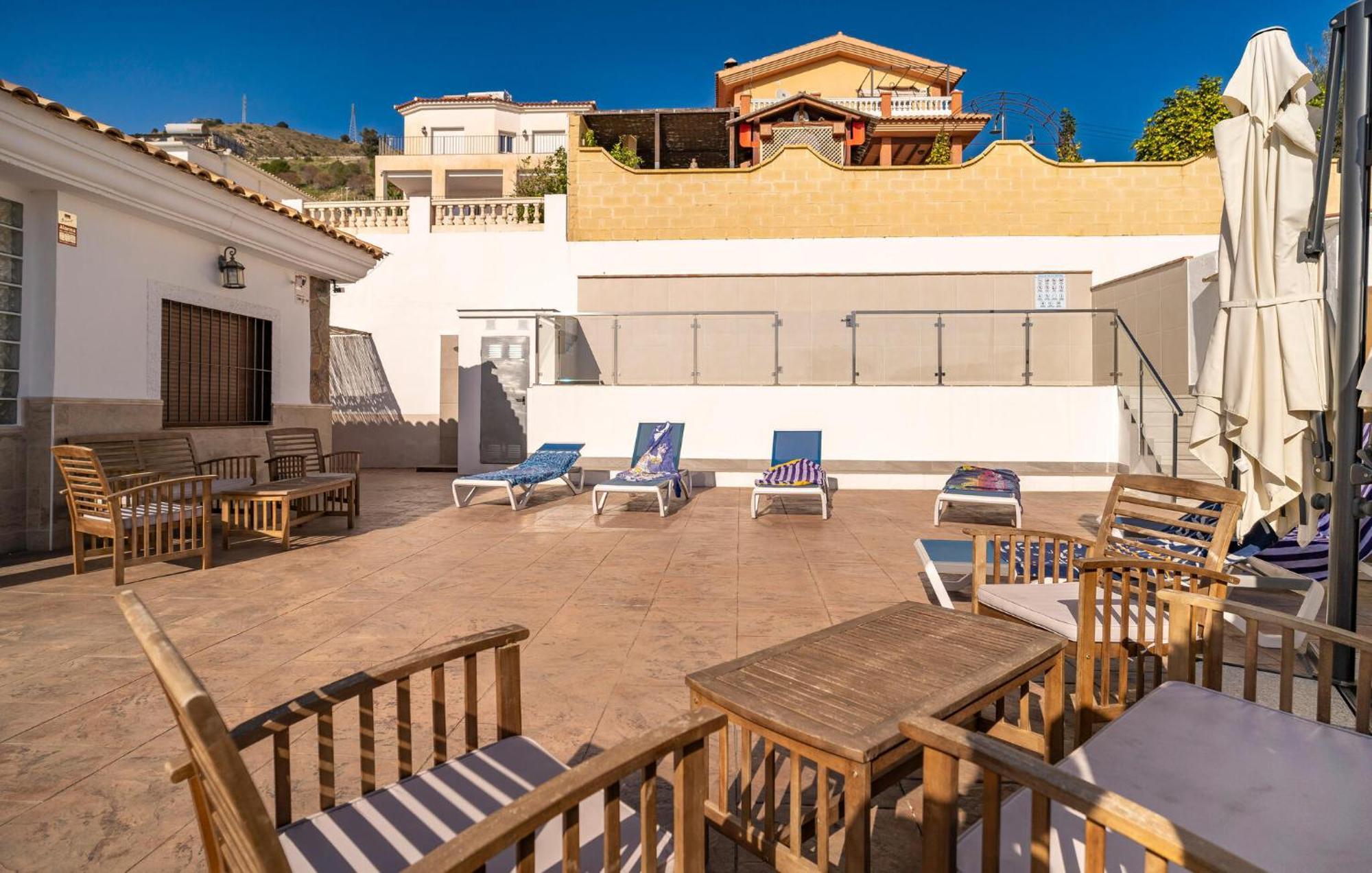 Lovely Home In Benalmadena With Kitchen ภายนอก รูปภาพ